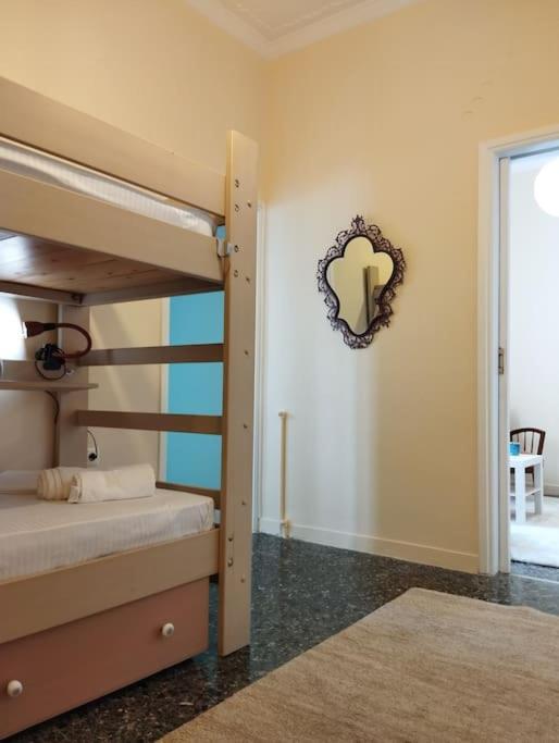 Vicky'S Central Apartment Corinth Ngoại thất bức ảnh